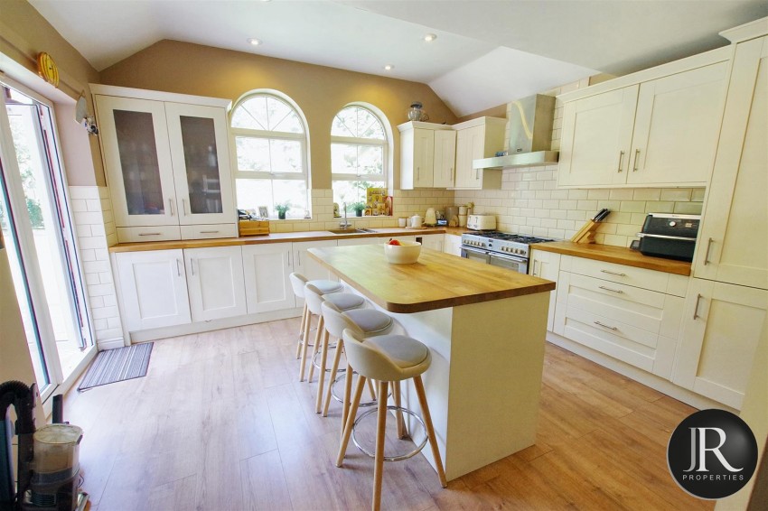 Images for New Road, Armitage