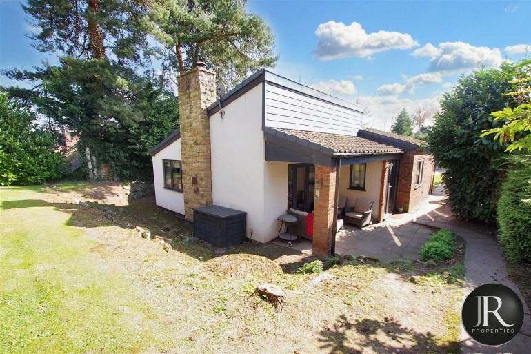 St. Johns Close, Slitting Mill