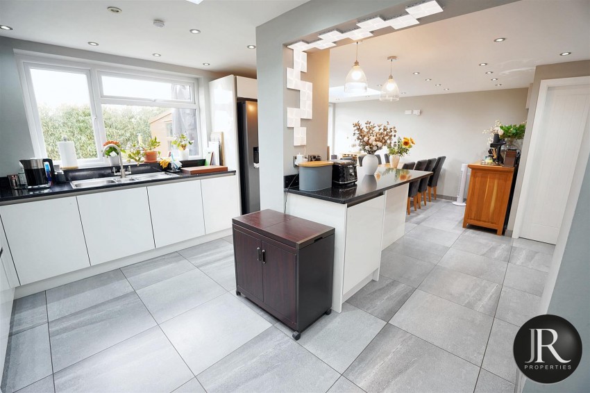 Images for March Banks, Rugeley