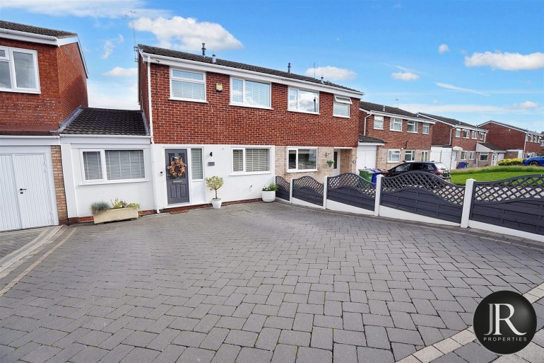 Woodthorne Close, Etching Hill