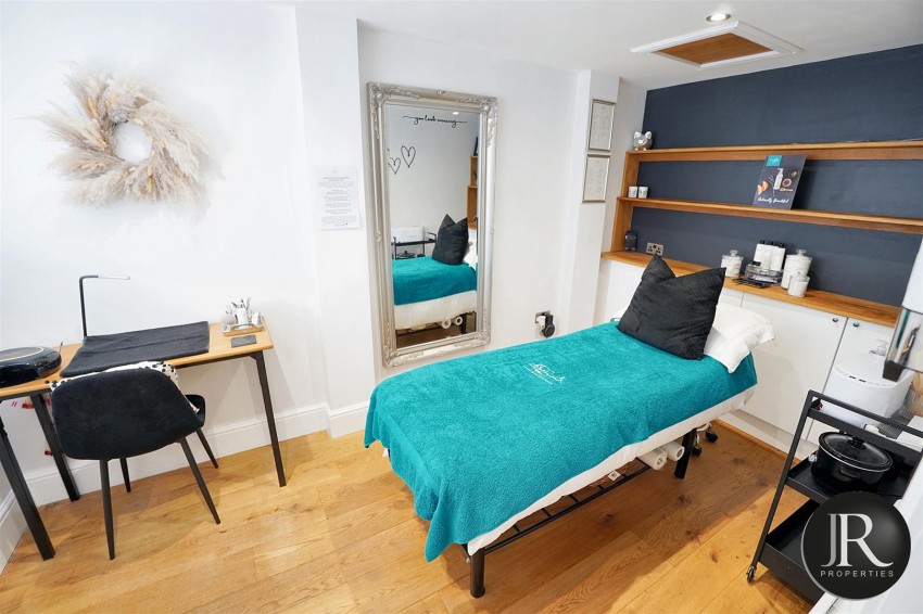 Images for Woodthorne Close, Etching Hill