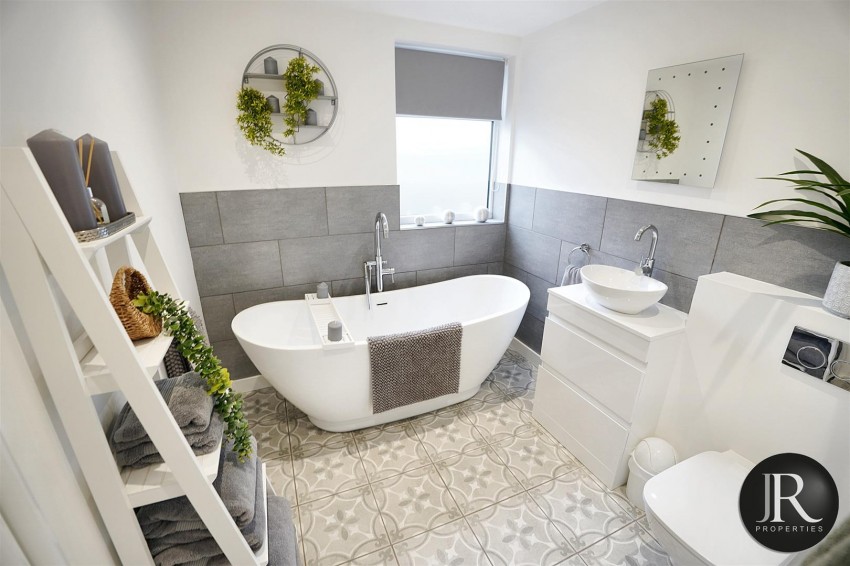 Images for Woodford House, Slitting Mill