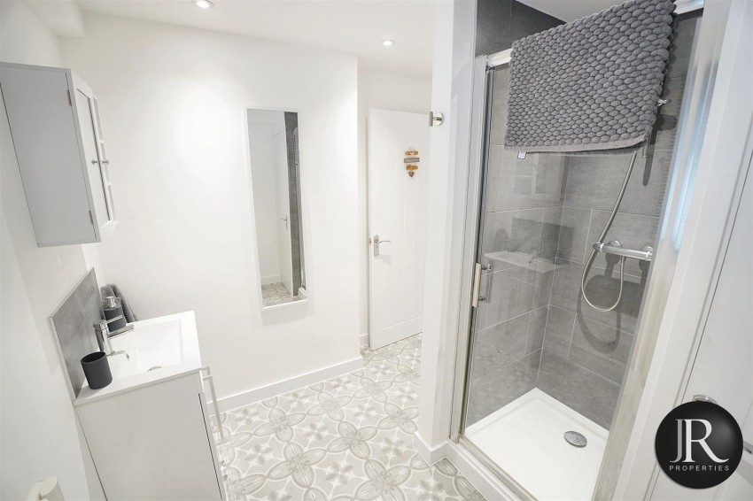 Images for Woodford House, Slitting Mill