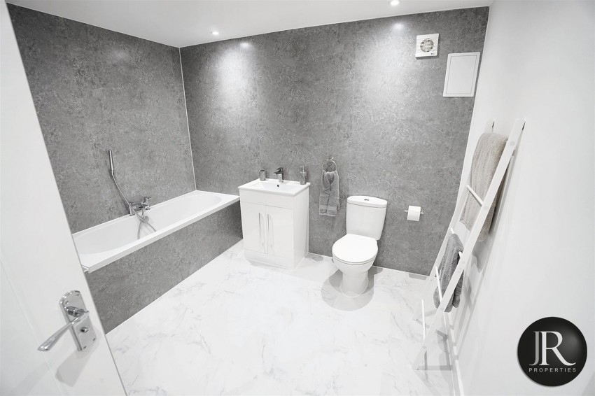 Images for Woodford House, Slitting Mill