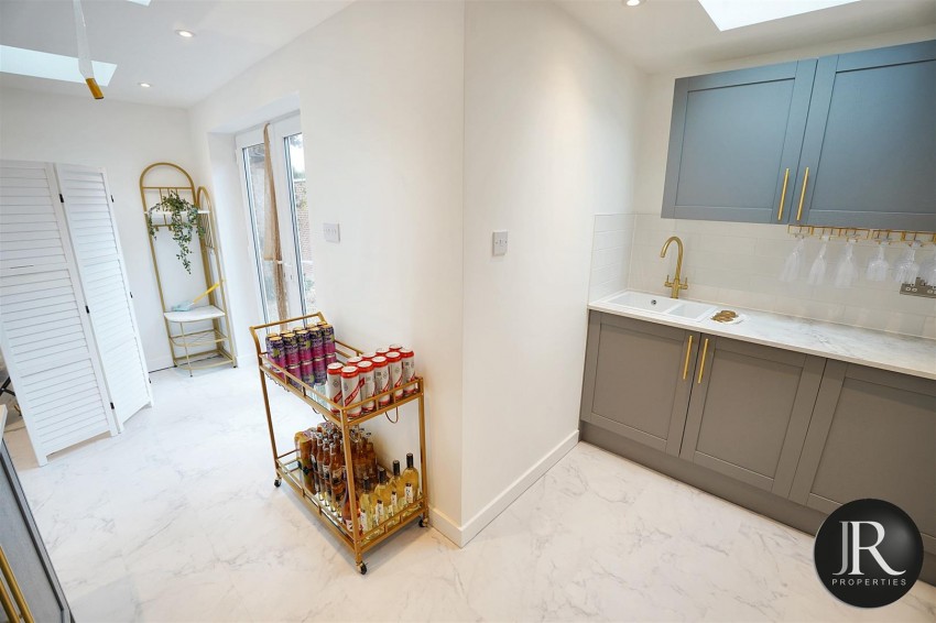 Images for Woodford House, Slitting Mill