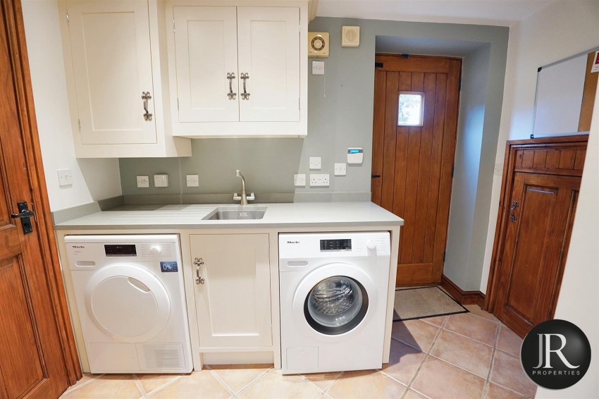 Images for Home Farm Court, Ingestre, Stafford