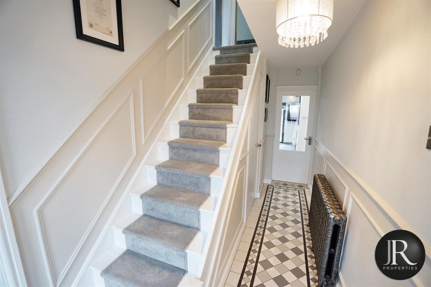 Images for Farm Close, Etching Hill