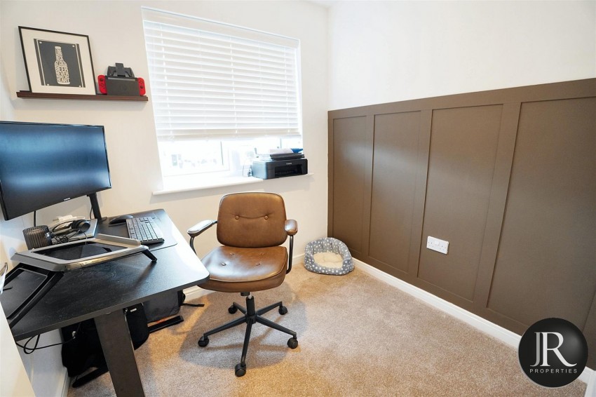 Images for Walker Drive, Fradley, Lichfield