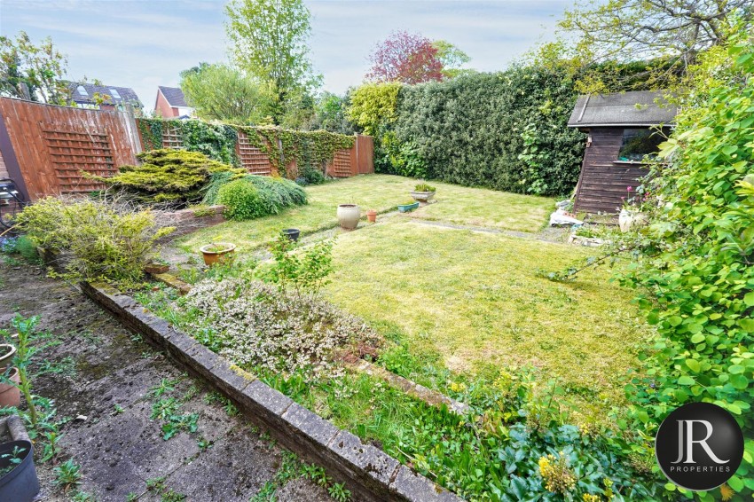 Images for The Oaklands, Etching Hill