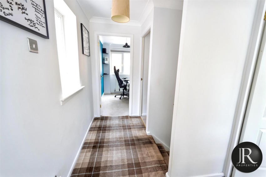 Images for Crestwood Rise, Etching Hill