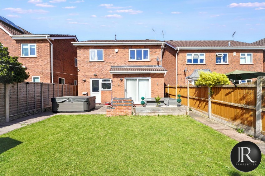 Images for Elm Crescent, Hixon